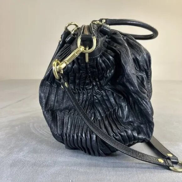 Authentic Coach Madison Gathered Lindsey Satchel Black Shoulder Bag - Picture 5 of 13